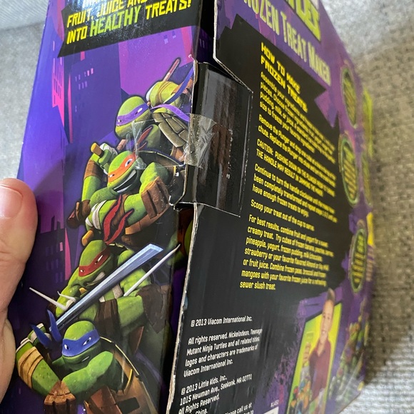 Nickelodeon Teenage Mutant Ninja Turtles Frozen Treat Maker Model #1450 - Picture 10 of 13